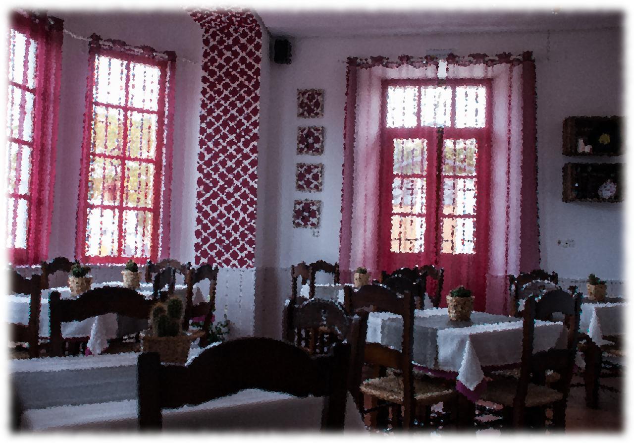 Hostal- Restaurante Estacion Via Verde 올베라 외부 사진