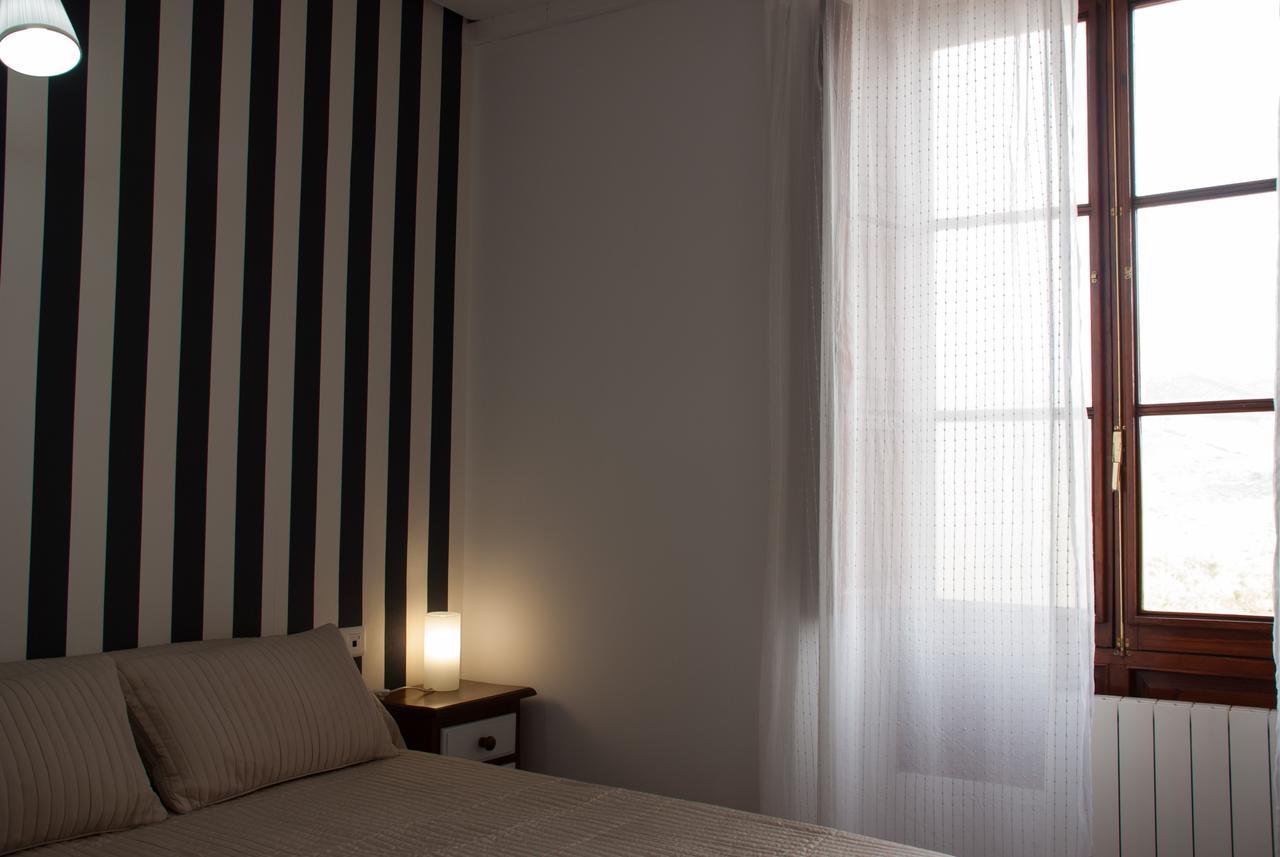Hostal- Restaurante Estacion Via Verde 올베라 외부 사진